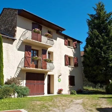 Les Bleuets * Bolquere Pyrenees 2000