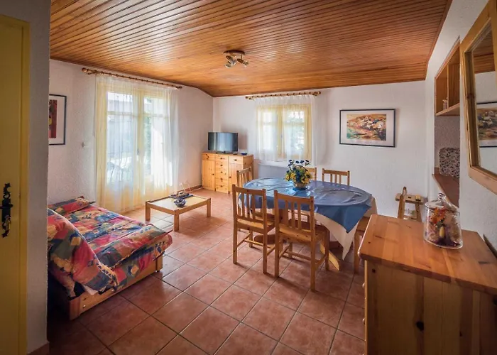 Les Bleuets Bolquere Pyrenees 2000